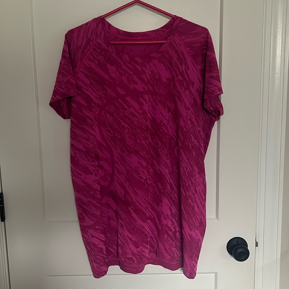 Lululemon Switly Tech 2.0 short sleeve size 20